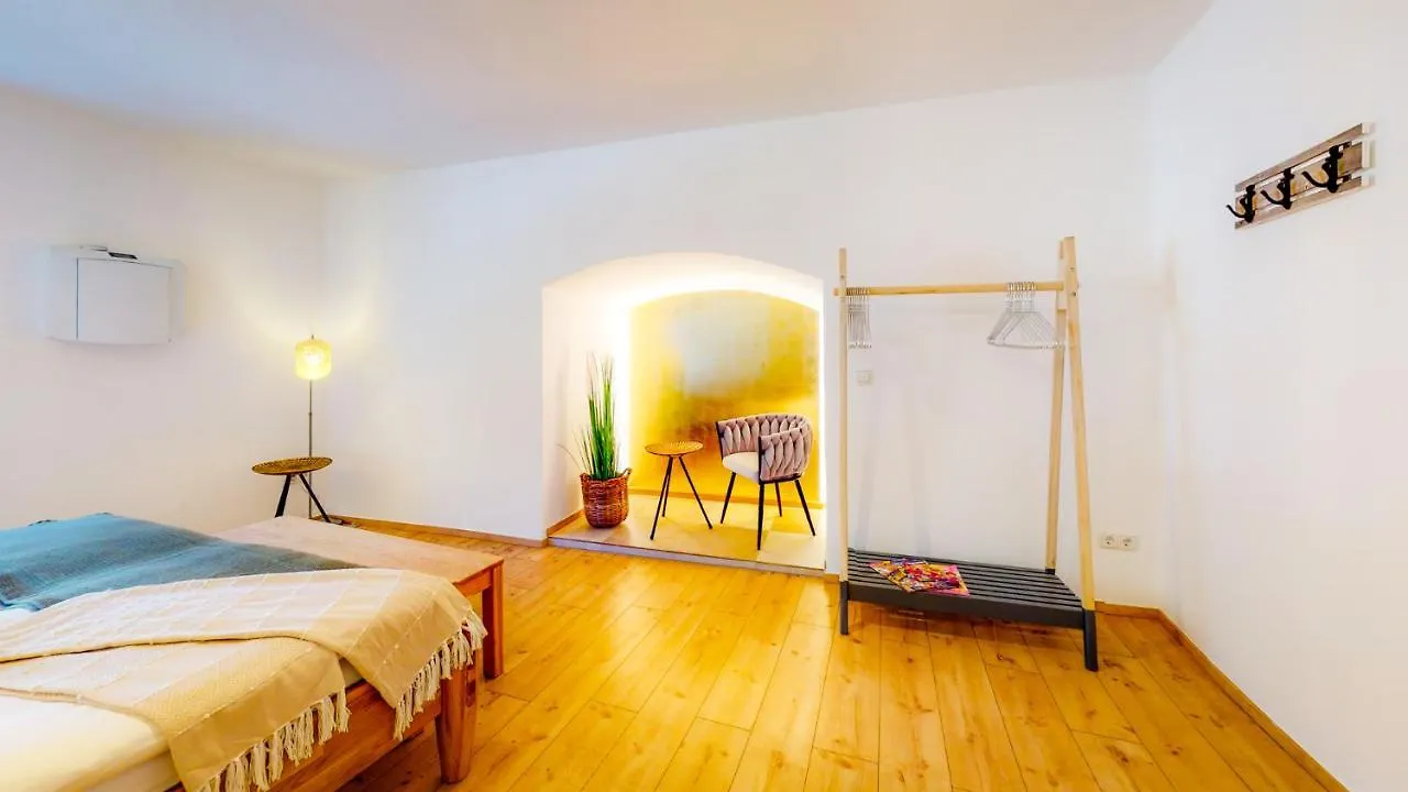 Alte Schmiede Apartment Passau 0*,